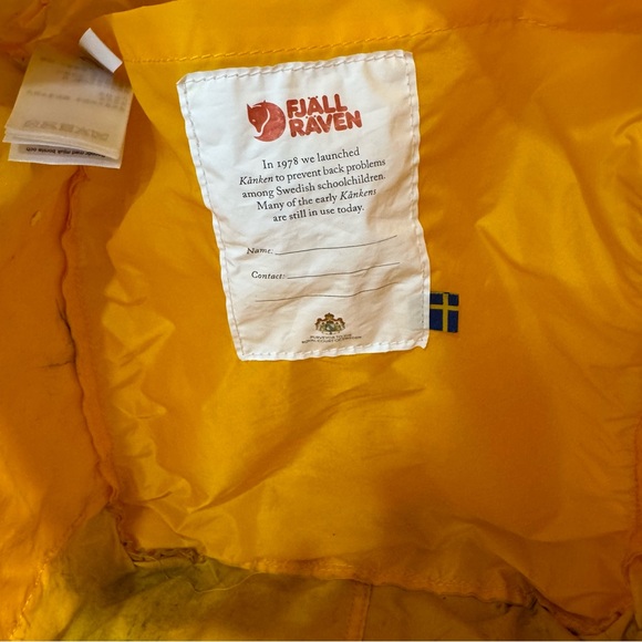 Yellow Fjallraven Kanken bookbag - Picture 11 of 12